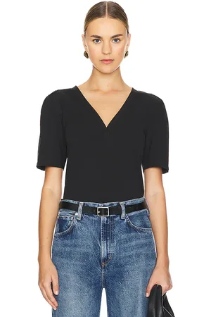 Nation LTD Joelene V-neck Short Sleeve Top in . Size XS.