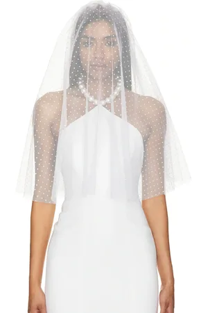 GIGI Mini Polka Dot Veil in .