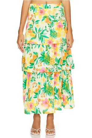 ASTR Rooni Skirt in . Size M, S.