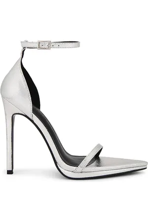 Femme LA Opera Sandal in . Size 9.