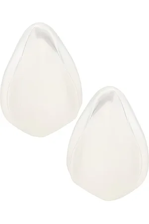 Cult Gaia Erin Earrings in .