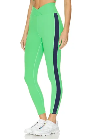 YEAR OF OURS Sport 7/8s Track Legging in . Size S.