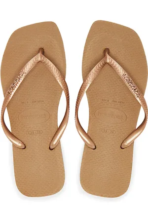 Havaianas Slim Square Logo Metallic Sandal in . Size 37/38, 39/40, 41/42.