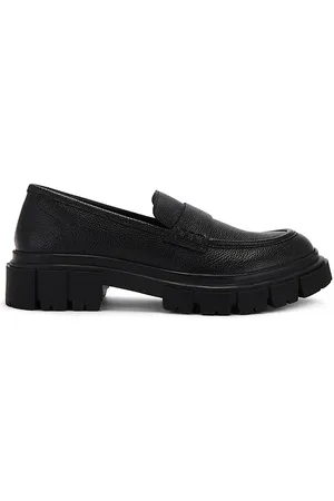 Seychelles Sweet Jane in . Size 8, 9.