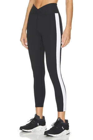 YEAR OF OURS Sport 7/8s Track Legging in . Size S.
