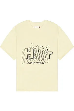 HONOR THE GIFT Sounds Short Sleeve Tee in . Size M, S, XL/1X.