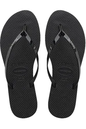 Havaianas You Metallic Sandal in . Size US 11/12/ BRZ 41-42, US 5/6/ BRZ 35-36, US 7/8/ BRZ 37-38, US 9/10/ BRZ 39-40.