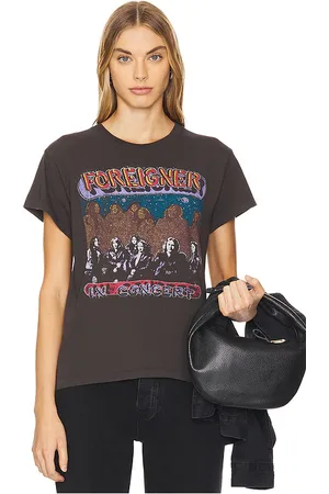 DAYDREAMER Foreigner in Concert Tour Tee Shirt in . Size S, XL, XS.