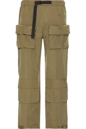 The Hundreds Wide Cargo Pants in . Size XL/1X.