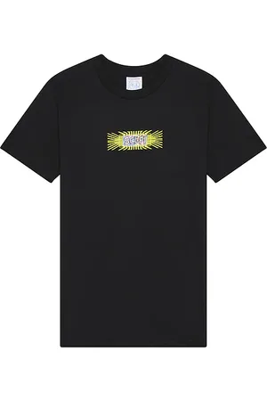 Sci-Fi Fantasy Chip Tee in . Size M, S, XL/1X.