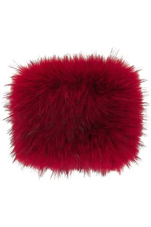 KIM SHUI Faux Fur Ankle Warmer in .