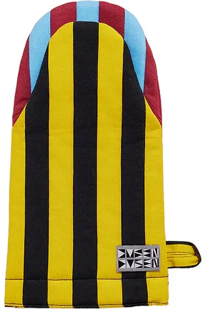 Dusen Dusen Oven Mitt in .