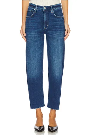 Citizens of Humanity Petite Palma Straight Leg in . Size 31P, 32P, 33P, 34P.