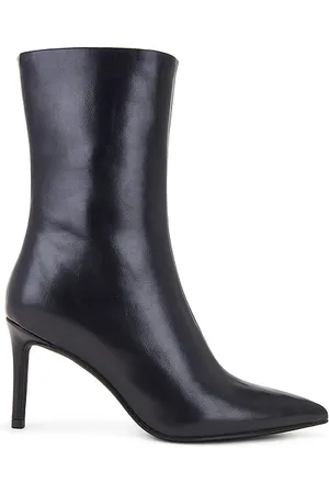 Jeffrey Campbell Everynight Boot in . Size 9.