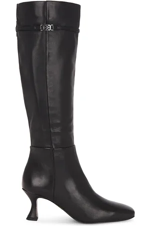 Sam Edelman Lyla Boot in . Size 6.5.
