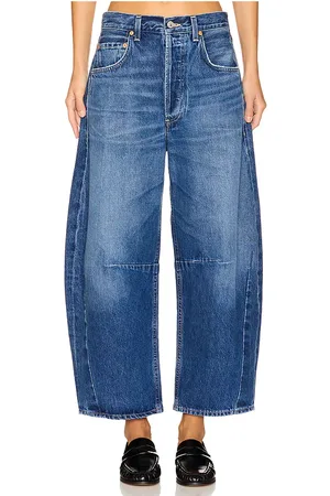 Citizens of Humanity Petite Horseshoe Jean in . Size 26P, 27P, 29P, 31P.