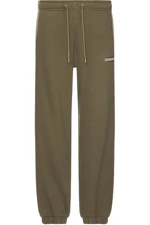 Guess American Tradition Jogger in . Size M.