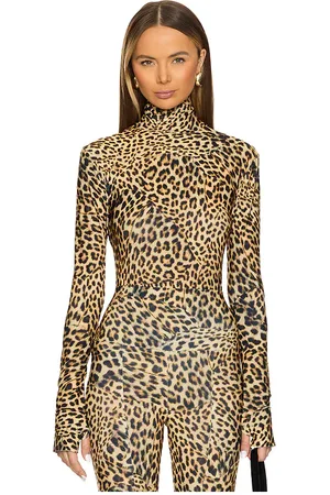 Norma Kamali Slim Fit Long Sleeve Turtleneck Top in . Size XS.