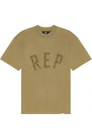 Represent Rep Applique T-Shirt in . Size M, S, XL/1X.