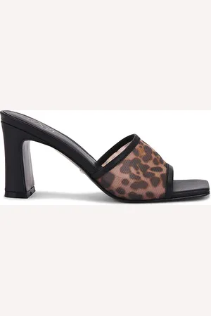 Raye Asher Sandal in . Size 9.