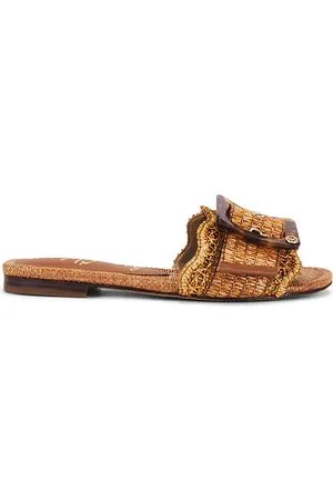 Sam Edelman Bambi Sandal in . Size 6, 6.5, 7, 7.5, 8.5, 9, 9.5.