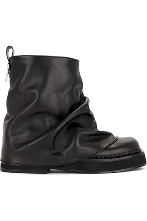 The Attico Mini Robin Boots in . Size 36.5, 37, 37.5, 38, 38.5, 39, 39.5, 40, 41.