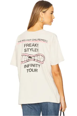 DAYDREAMER Red Hot Chili Peppers Freaky Styley Merch Tee in . Size M, S, XL, XS.