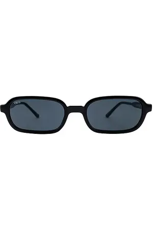 OTRA Frankie Sunglasses in .