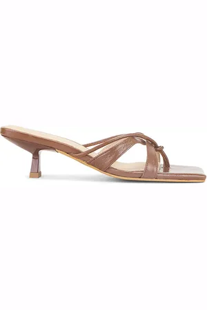 Intentionally blank Eli Sandal in . Size 37, 38, 40.
