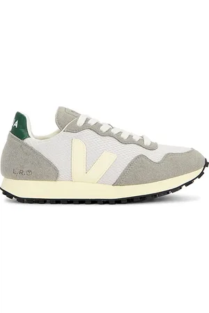 Veja SDU Rec Sneaker in . Size 37, 38, 39, 40, 41.