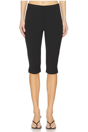 Vince Slim Fit Capri in . Size 10, 12, 2, 4, 8.