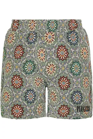 Pleasures Coffer Shorts in . Size M.