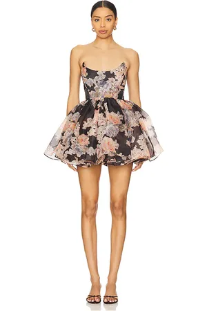 Selkie X Revolve The Veuve Dress in . Size 2X, 5X, 6X, S, XL, XS, XXL.