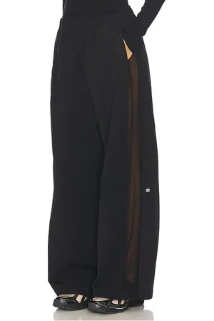 alo High-waist Origin Wide Leg Track Pant in . Size M, S, XS.