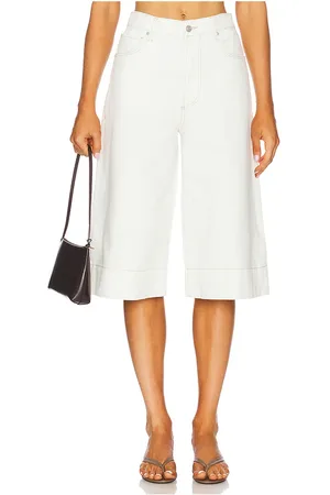 Paige Eva Short in . Size 24, 25, 26, 27, 28, 29, 34.