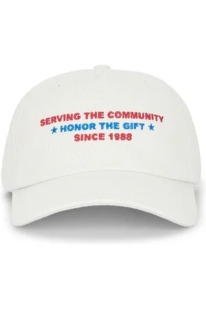 HONOR THE GIFT Community Trucker Cap in .