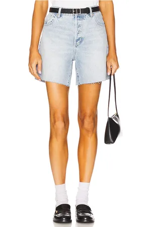 Rollas 90s Relaxed Short in . Size 24, 25, 26, 27, 28, 29, 30, 31, 32.