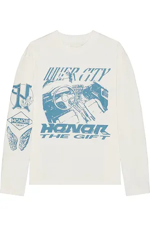 HONOR THE GIFT Driving Long Sleeve Tee in . Size XL/1X.