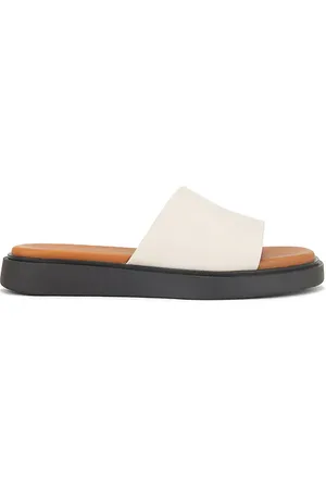 Vagabond Connie Slides in . Size 38, 39, 40.