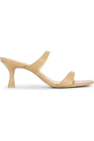 Dolce Vita Genora Sandal in . Size 6, 6.5, 7, 7.5, 8, 8.5, 9, 9.5.