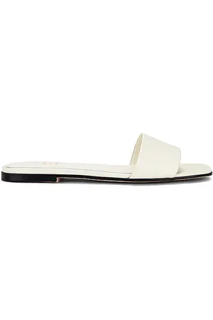 Raye Hillie Sandal in . Size 6, 7, 7.5, 8, 8.5, 9, 9.5.