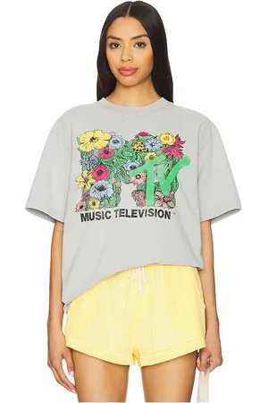 Philcos MTV Floral Boxy Tee in . Size M, S, XL/1X.