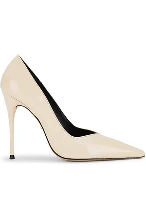 Raye Danae Pump in . Size 9.