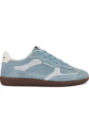 Sam Edelman Kallen Sneaker in . Size 6, 6.5, 7.5, 8, 8.5, 9, 9.5.