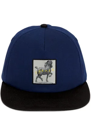 FORMER Daring Cap in .