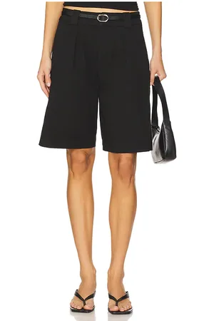 Citizens of Humanity Cara Pleated Short in . Size 29, 30, 31, 32, 34.