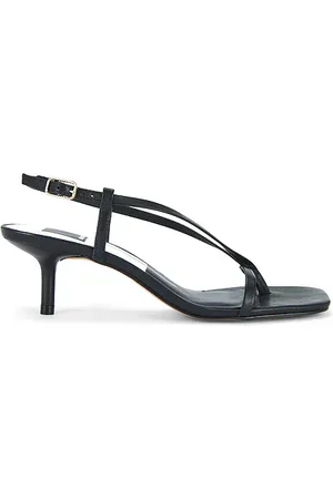 Dolce Vita Laury Sandal in . Size 6, 6.5, 7, 7.5, 8, 8.5, 9, 9.5.