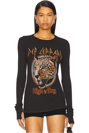 LAUREN MOSHI Mckinley Def Leppard High & Dry Thermal Top in . Size XS.