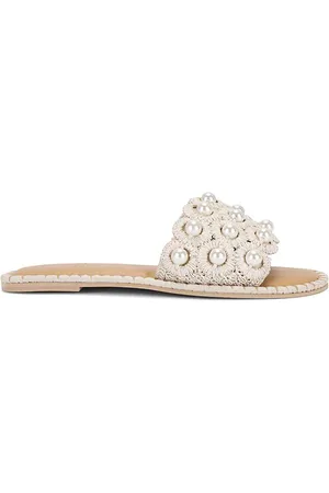 Dolce Vita Harlyn Pearl Sandal in . Size 6, 6.5, 7, 7.5, 8, 8.5, 9, 9.5.
