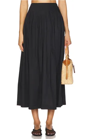 heartLoom Renee Skirt in . Size M, S, XL, XS.